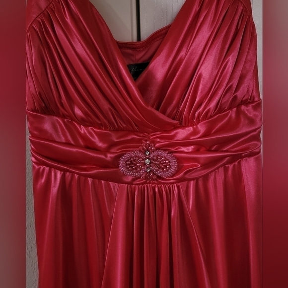 City Triangles Hot Pink Beaded V Neck Formal Satin Like Party Prom Dress - Picture 2 of 11